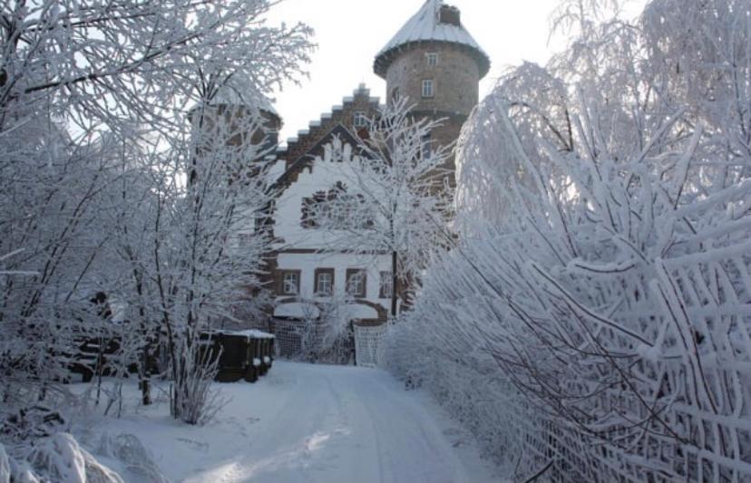 Luxus Appartement Im Schloss Fockelberg Exteriör bild